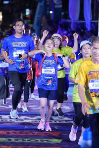 BIB: 4666, 4424, 3256, 456
                            <button type="button" onclick="openModal(26255284)" class="btn btn-primary btn-sm float-right btn-popup" data-toggle="modal" data-target=".modal-high-quality">
                        <i class="fas fa-shopping-cart"></i> Add to Cart
                    </button>
                                            <button type="button" onclick="isThisMe(26255284, true)" class="btn btn-success btn-sm float-right btn-popup btn-isme hidden" data-toggle="tooltip" data-placement="bottom" title="นี่คือรูปของคุณใช่ไหม คลิกที่นี่เพื่อเอาเข้าอัลบั้ม">
                        <i class="fas fa-plus"></i> Add to album
                    </button>
                    <button type="button" onclick="isThisMe(26255284, false)" class="btn btn-warning btn-sm float-right btn-popup btn-isnotme hidden">
                        <i class="fas fa-ban"></i> Remove from album
                    </button>